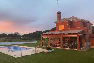 Image de A house in tranquility