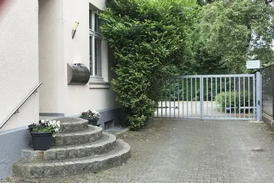 Image de Small& fine with parking