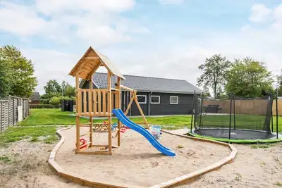 Image de Maison de vacances pour 16 a Glesborg
