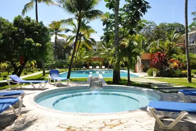 Image de 2bd top-floor condo in luxury resort, near everything! Pool wifi cable Tv A\/C