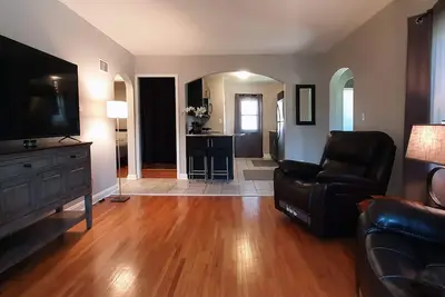 Image de Single Level Living with Comfortable Recliners