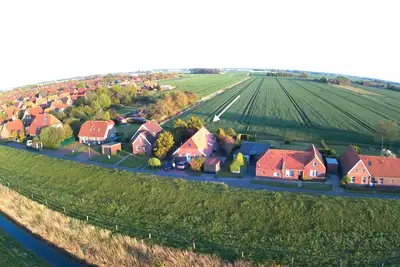 Image de North Sea coast, Sandy beach, House half with garden, On the dyke, New!