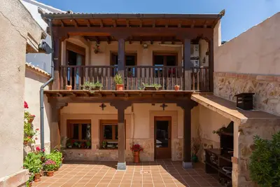 Image de Almenas del Cid rural house