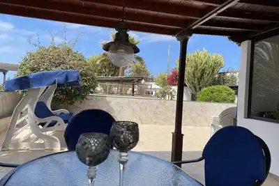 Image de Villa Sol with 3 bedrooms Nudist village, Charco del Palo, Lanzarote, with sea view.