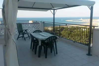 Image de Two-Room Apartment At 550m From The Sea