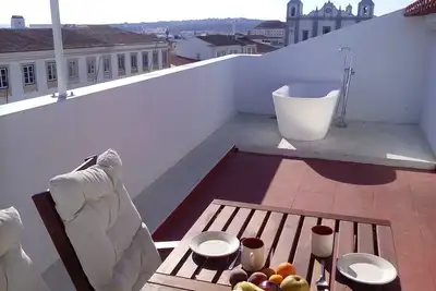 Image de Studio on the central square with a terrace with a hot tub and excellent views.