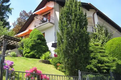 Peace & relaxation right on the edge of the forest in a lovingly furnished vacation apartment