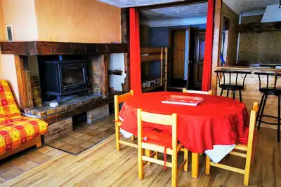 Image de Loft avec coin montagne