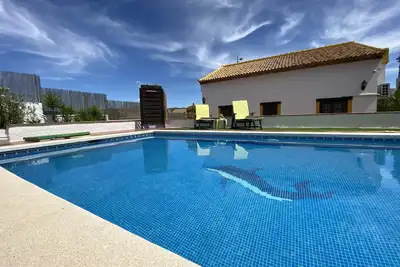 Image de ☆☆☆☆☆ House whith private pool, enjoy and relax between the sea and the mountains