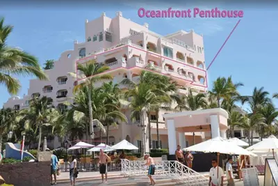 Image de Open July 21-28 2025 - Oceanfront Penthouse -  Cabo