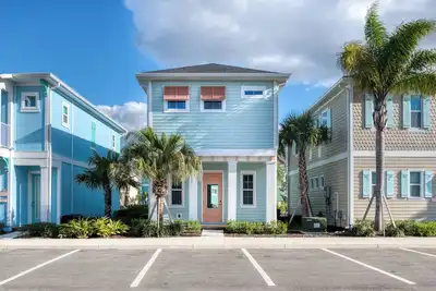 Image de Celestial Cottage near Disney with Margaritaville Resort & Island H2o Access -.