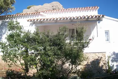 Image de Single house with large garden and wonderful views.