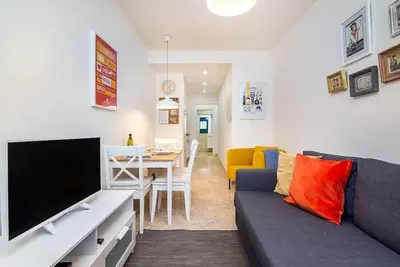 Graça 23 Apartment | Wi-Fi | Location | Couples