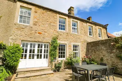 Image de Hall Cottage, pet friendly, with open fire in Ovington