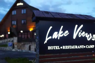 Image de Lake Views Hotel contains 10 units