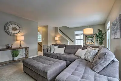 Image de Bellefonte Townhouse - 9 Miles to Penn State!