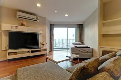 Image de The Royal Masterpiece Luxury:3br /Wifi/Pool/Mrt