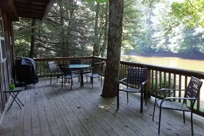 Image de Riverside Retreat