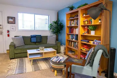 Image de The Drift | Walkable to Beach & Village