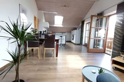 Image de Ferienwohnung für 2-4 Personen, 1 Sep. Schlafzimmer und Balkon in Chieming-laimgrub