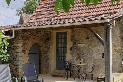Image de Detached cottage between Bergerac/Sarlat. Gite entre Bergerac/Sarlat