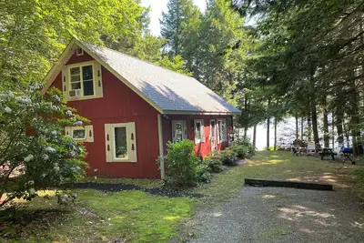 Image de Lakefront Cottage\n
