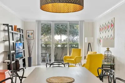 Image de Ocean Front 2br Luxury Suite at The Tides Hollywood