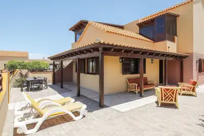 Charmante maison de vacances \"Casa Maria Granillo\" avec vue sur la mer, jardin et terrasse