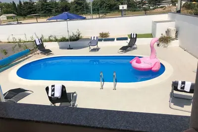 Image de Stunning Villa with a private pool and a barbecue yard