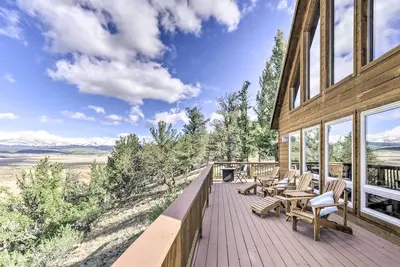 Image de Quiet Fairplay Cabin w/ Rocky Mountain Views!