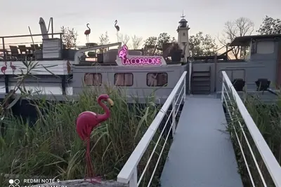 Image de Sejour Atypique Et Insolite Sur Notre Peniche  La Coradine Avec Spa Sur Demande