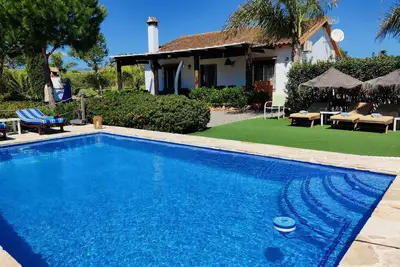Image de Rural house with pool, Bbq, air conditioning, wifi, 30 km from Málaga