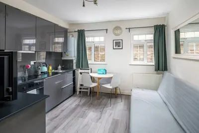 Image de Contemporary 2-Bed apt sleeps 6 in Angel