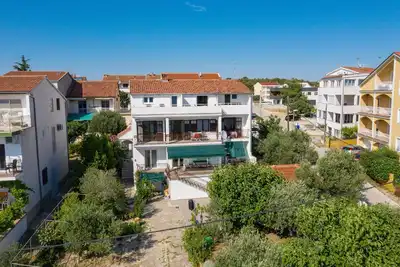 Image de Appartement de deux chambres avec le balcon et la vue sur le mer Biograd na Moru, Biograd (A-863-d)