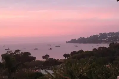 Image de Dawesville Crab Shack - Outstanding Views and Location!