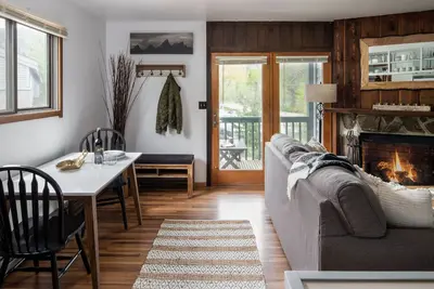 Image de Outpost: Spruces 10 - Located in the Aspens!