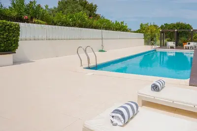Image de Belle Villa Sesimbra | 3 chambres | Villa Bonita | Piscine privée | Près de la plage