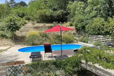 Image de Jolie villa dans la nature avec piscine privée à 2 pas de Lyon