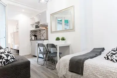 Image de Maisonnette coeur de  Montmartre 4 personnes idéal familles