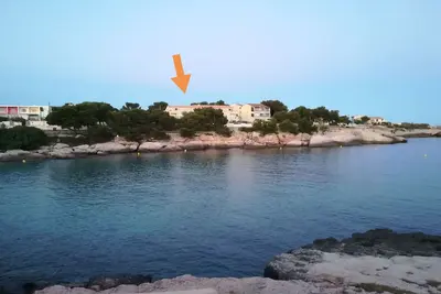 Image de Bel appartement avec terrasse à 50 mètres de la plage de Carro