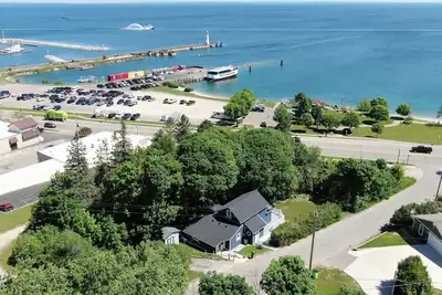 Image de The Blue Bliss- Lake Huron Views