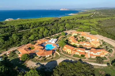 Image de Vignola Baia dei Mirti M3