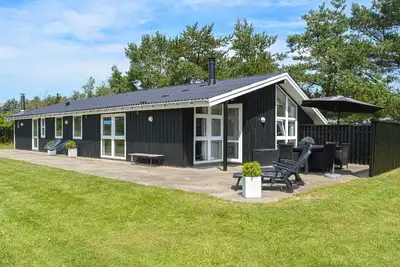 Image de Maison confortable de 3 chambres à.