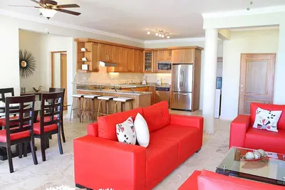 Image de Beachfront 2bd condo with jacuzzi, steps from everything in Sosua, low deposit