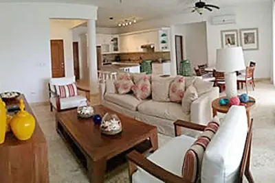 Image de Sea-views condo in beachfront residence, balcony, pool, cable Tv, Wifi