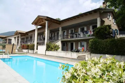 Image de Oasis on Lake Garda with private outdoor Jacuzzi