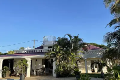 Image de Villa 4 chambres vue mer avec piscine et spa