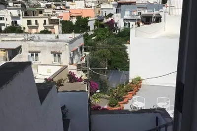 Image de Apartment with beautiful views, in walking distance to everything