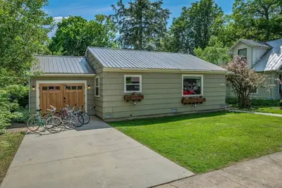 Image de Inviting and Comfortable | 2 Bed, 2 Bath