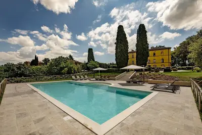 Image de Maison de vacances privée avec climatisation, piscine, bain à remous, Wifi, Tv, patio